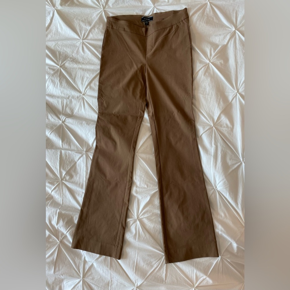 Le Chateau - women’s Brown Flared Pants, size 8